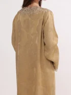 J 124